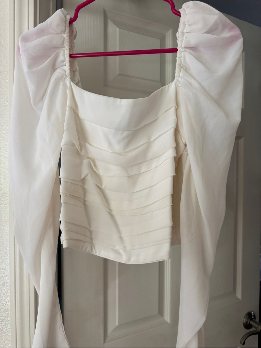 Abercrombie and fitch puff sleeve top